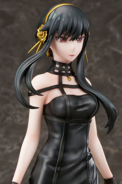 Spy x Family PVC Statue 1/7 Yor Forger 25cm - Scale Statue - Furyu - Hobby Figures UK