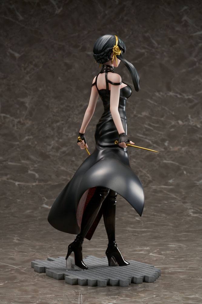 Spy x Family PVC Statue 1/7 Yor Forger 25cm - Scale Statue - Furyu - Hobby Figures UK