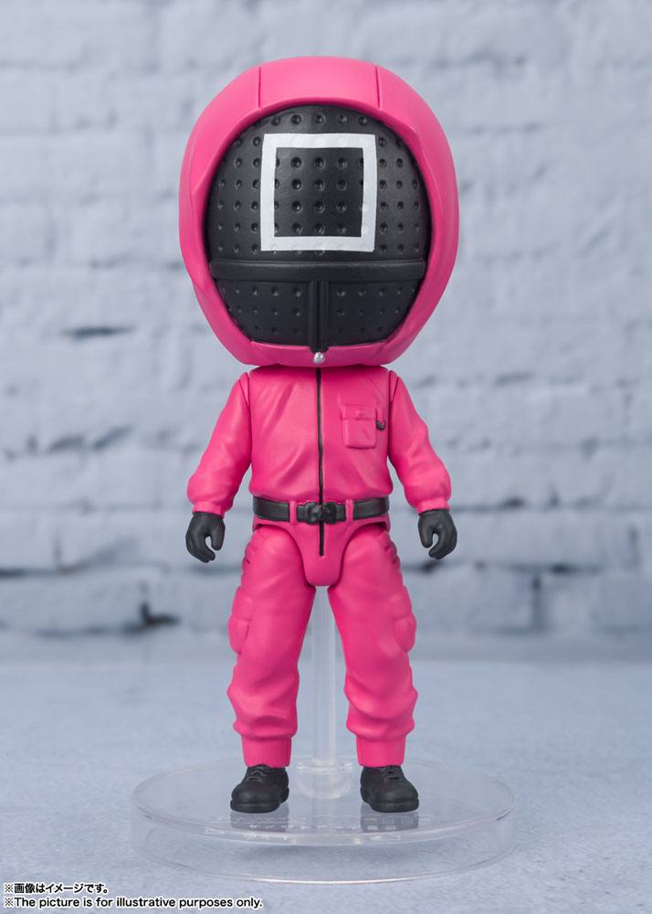Squid Game Figuarts mini Action Figure Masked Manager 9cm - Mini Figures - Bandai Tamashii Nations - Hobby Figures UK
