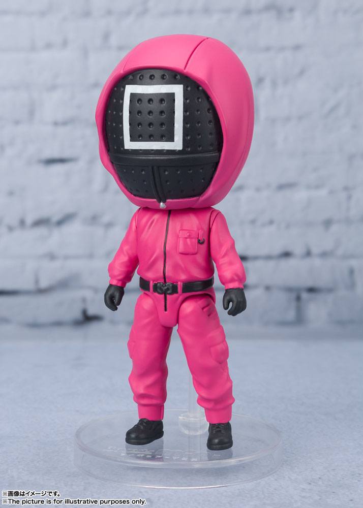 Squid Game Figuarts mini Action Figure Masked Manager 9cm - Mini Figures - Bandai Tamashii Nations - Hobby Figures UK