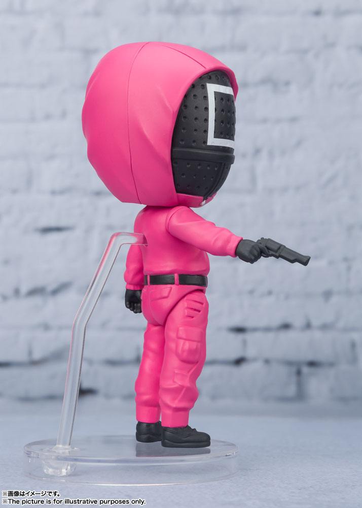Squid Game Figuarts mini Action Figure Masked Manager 9cm - Mini Figures - Bandai Tamashii Nations - Hobby Figures UK