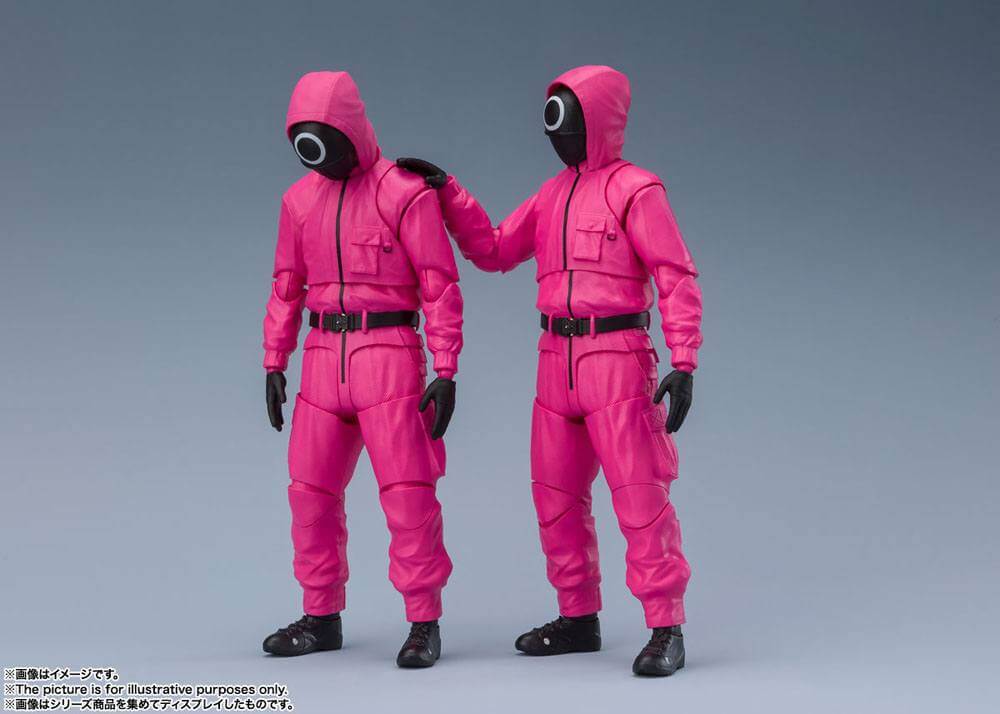 Squid Game S.H. Figuarts Action Masked Worker / Masked Manager 14cm - Action Figures - Bandai Tamashii Nations - Hobby Figures UK
