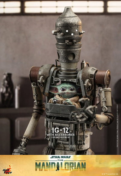 Star Wars: The Mandalorian Action Figure 1/6 IG-12 with accessories 36cm - Action Figures - Hot Toys - Hobby Figures UK