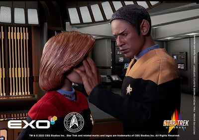 Star Trek: Voyager Action Figure 1/6 Lt. Commander Tuvok 30cm - Action Figures - EXO-6 - Hobby Figures UK