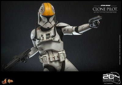 Star Wars: Episode II Action Figure 1/6 Clone Pilot 30cm - Action Figures - Hot Toys - Hobby Figures UK