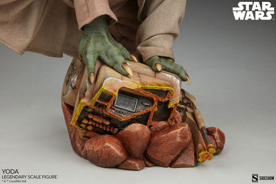 Star Wars Legendary Scale Statue 1/2 Yoda 51cm - Scale Statue - Sideshow Collectibles - Hobby Figures UK