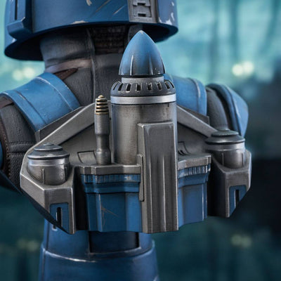Star Wars The Mandalorian Legends in 3D Bust 1/2 Bo-Katan Kryze 25cm - Scale Statue - Gentle Giant - Hobby Figures UK