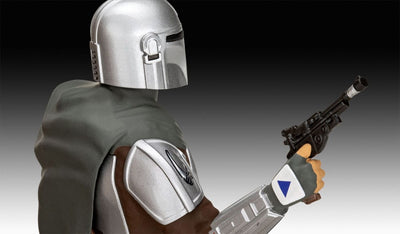 Star Wars: The Mandalorian Model Kit Din Djarin - The Bounty Hunter - Model Kit - Revell - Hobby Figures UK