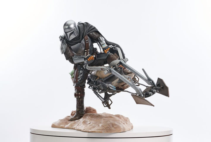 Star Wars The Mandalorian Premier Collection 1 7 Din Djarin on Speeder Bike 23cm Hobby Figures