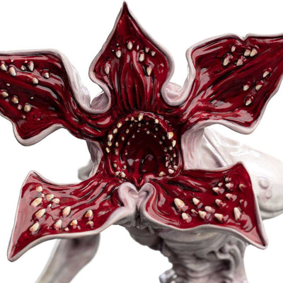 Stranger Things Mini Epics Vinyl Figure The Demogorgon (Season 1) 17cm - Mini Figures - Weta Workshop - Hobby Figures UK