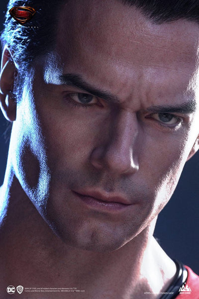 Superman Bust 1/1 Superman Blue Ver. 73cm - Scale Statue - Queen Studios - Hobby Figures UK