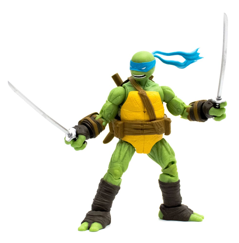 Teenage Mutant Ninja Turtles BST AXN Action Figure Leonardo (IDW Comics) 13cm - Action Figures - The Loyal Subjects - Hobby Figures UK