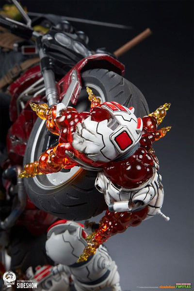 Teenage Mutant Ninja Turtles Statue 1/4 The Last Ronin On Bike 53cm - Scale Statue - PCS - Hobby Figures UK