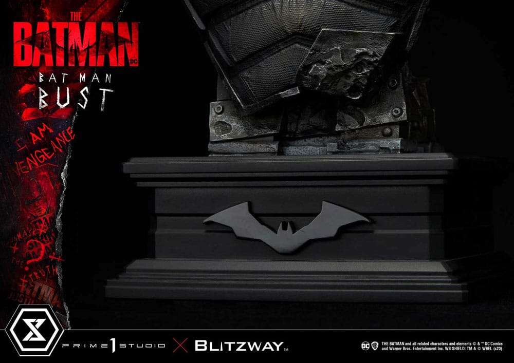 The Batman Bust Batman 30cm - Scale Statue - Prime 1 Studio - Hobby Figures UK