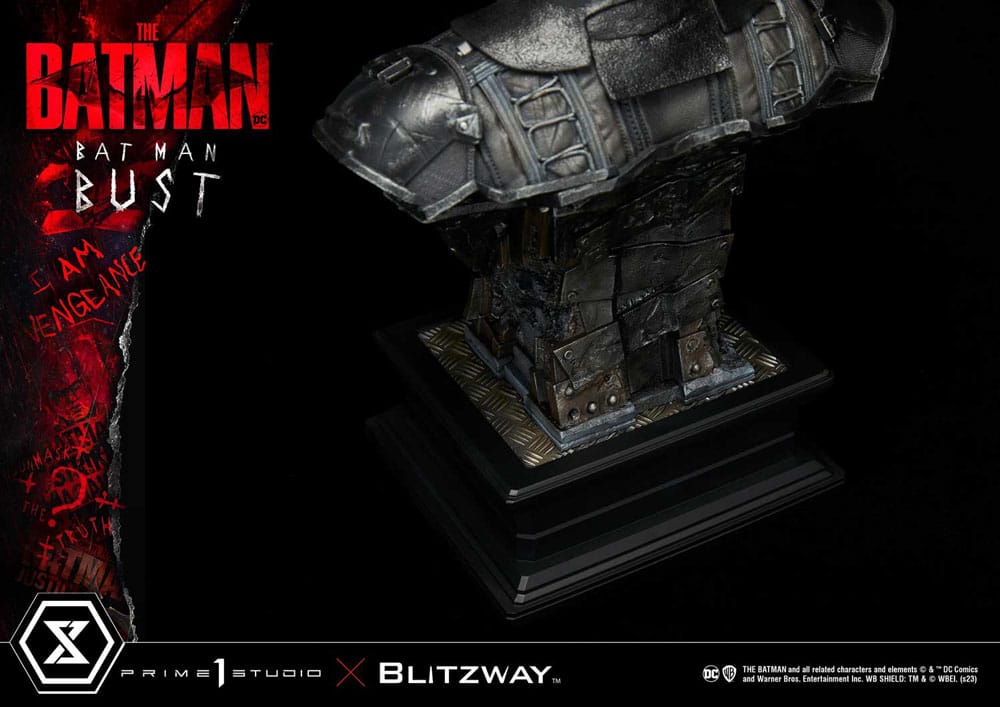 The Batman Bust Batman 30cm - Scale Statue - Prime 1 Studio - Hobby Figures UK