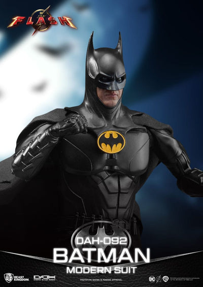 The Flash Dynamic 8ction Heroes Action Figure 1/9 Batman Modern Suit 24cm - Action Figures - Beast Kingdom Toys - Hobby Figures UK