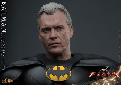 The Flash Movie Masterpiece Action Figure 1/6 Batman (Modern Suit) 30cm - Action Figures - Hot Toys - Hobby Figures UK