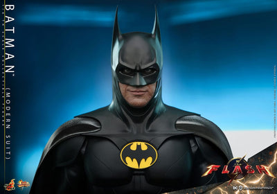 The Flash Movie Masterpiece Action Figure 1/6 Batman (Modern Suit) 30cm - Action Figures - Hot Toys - Hobby Figures UK