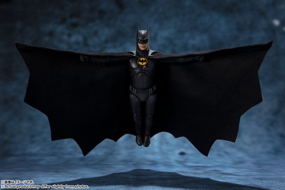 The Flash S.H. Figuarts Action Figure Batman 15cm - Action Figures - Bandai Tamashii Nations - Hobby Figures UK