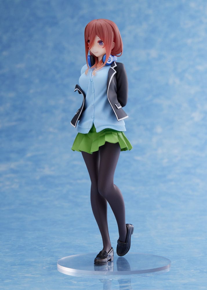 The Quintessential Quintuplets PVC Statue Miku Nakano School Uniform Ver Renewal Edition - Scale Statue - Taito Prize - Hobby Figures UK