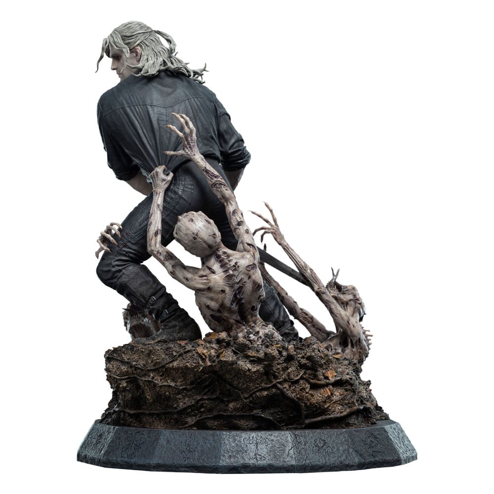 The Witcher Statue 1/4 Geralt the White Wolf 51cm - Scale Statue - Weta Workshop - Hobby Figures UK