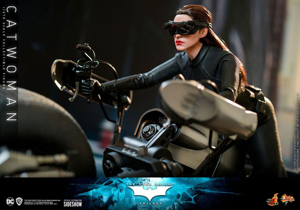 The Dark Knight Trilogy Movie Masterpiece Action Figure 1/6 Catwoman 29cm - Action Figures - Hot Toys - Hobby Figures UK