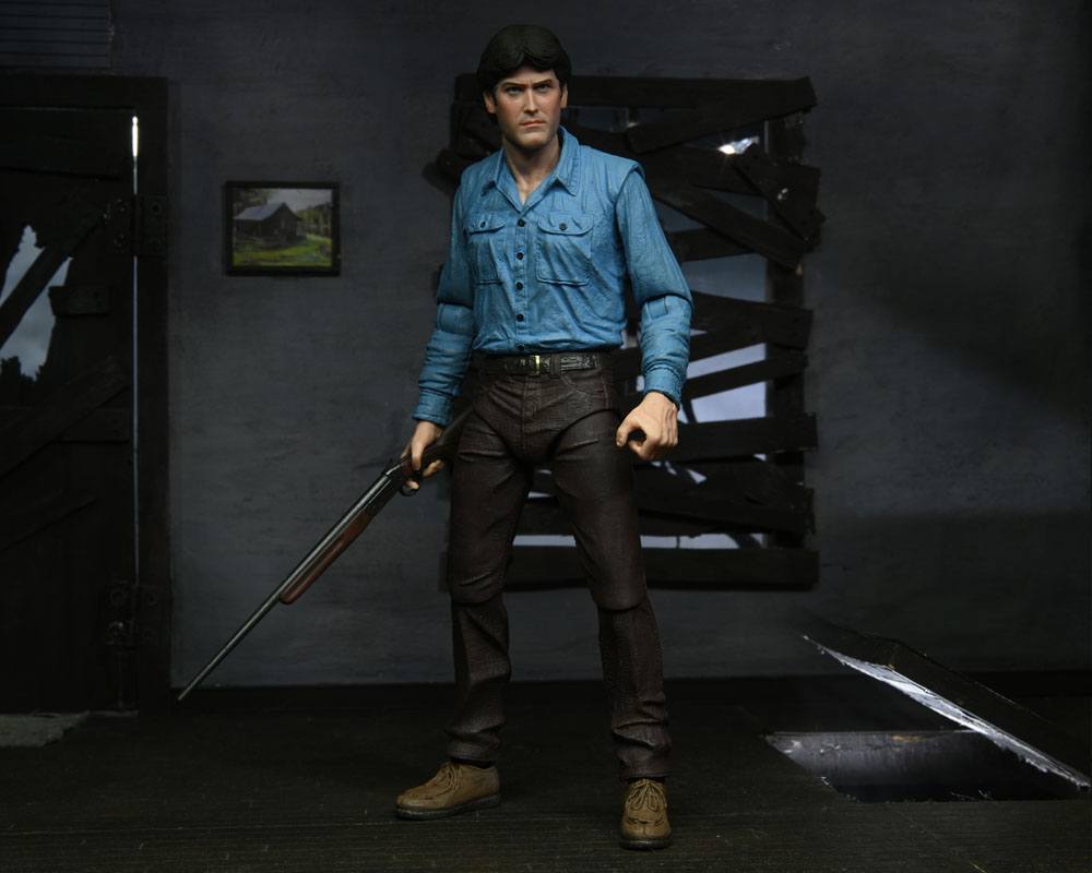 The Evil Dead Action Figure Ultimate Ash 18cm - Action Figures - NECA - Hobby Figures UK