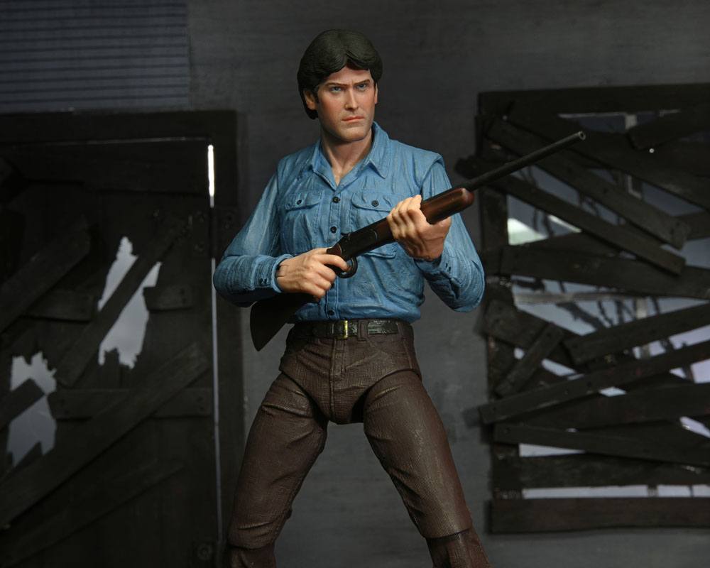 The Evil Dead Action Figure Ultimate Ash 18cm - Action Figures - NECA - Hobby Figures UK