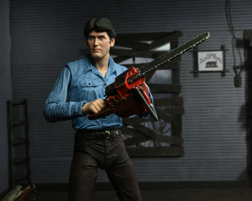 The Evil Dead Action Figure Ultimate Ash 18cm - Action Figures - NECA - Hobby Figures UK