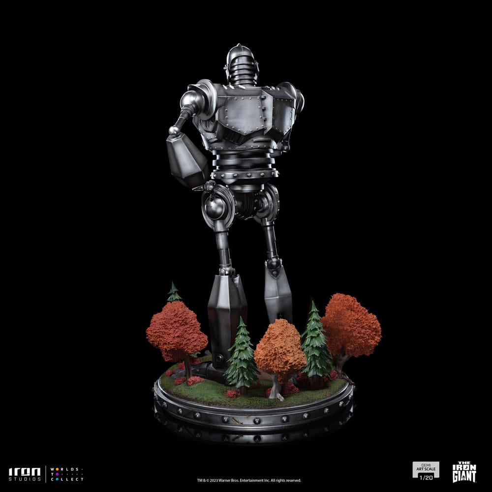 The Iron Giant Demi Art Scale Statue 1/20 Iron Giant & Hogarth Hughes 60cm - Scale Statue - Iron Studios - Hobby Figures UK