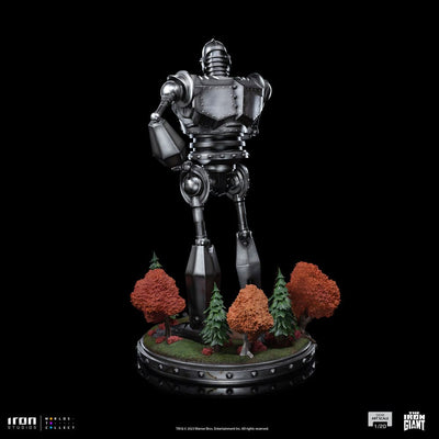 The Iron Giant Demi Art Scale Statue 1/20 Iron Giant & Hogarth Hughes 60cm - Scale Statue - Iron Studios - Hobby Figures UK