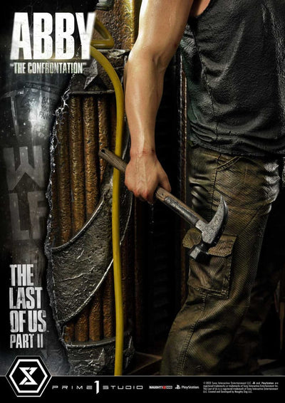 The Last of Us Part II Ultimate Premium Masterline Series Statue 1/4 Abby "The Confrontation" Regular Version 58cm - Scale Statue - Prime 1 Studio - Hobby Figures UK