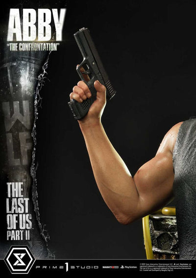 The Last of Us Part II Ultimate Premium Masterline Series Statue 1/4 Abby "The Confrontation" Regular Version 58cm - Scale Statue - Prime 1 Studio - Hobby Figures UK