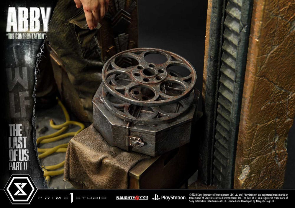 The Last of Us Part II Ultimate Premium Masterline Series Statue 1/4 Abby "The Confrontation" Regular Version 58cm - Scale Statue - Prime 1 Studio - Hobby Figures UK