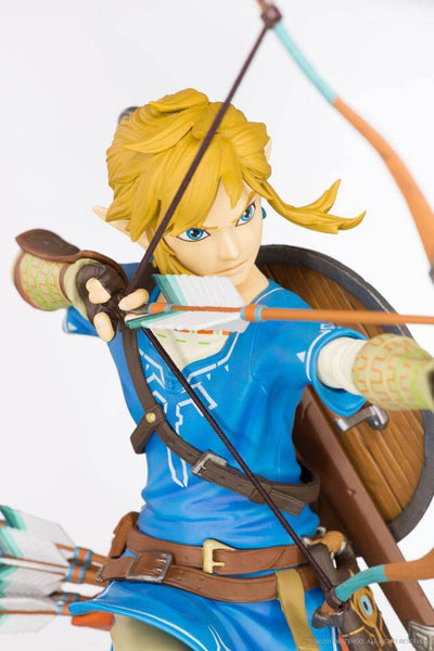 The Legend of Zelda Breath of the Wild PVC Statue Link 25cm - Scale Statue - First 4 Figures - Hobby Figures UK