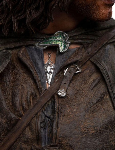The Lord of the Rings Statue 1/6 Aragorn, Hunter of the Plains (Classic Series) 32cm - Scale Statue - Weta Workshop - Hobby Figures UK