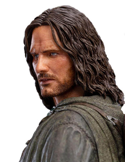 The Lord of the Rings Statue 1/6 Aragorn, Hunter of the Plains (Classic Series) 32cm - Scale Statue - Weta Workshop - Hobby Figures UK