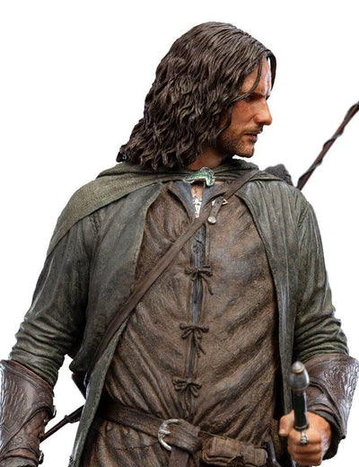 The Lord of the Rings Statue 1/6 Aragorn, Hunter of the Plains (Classic Series) 32cm - Scale Statue - Weta Workshop - Hobby Figures UK