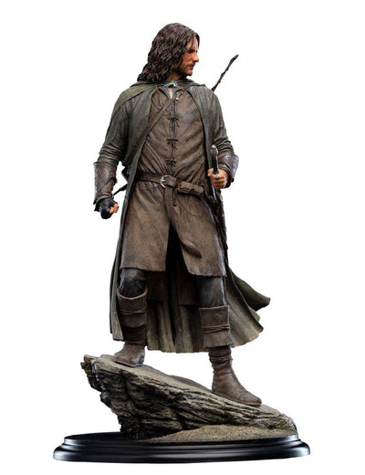 The Lord of the Rings Statue 1/6 Aragorn, Hunter of the Plains (Classic Series) 32cm - Scale Statue - Weta Workshop - Hobby Figures UK