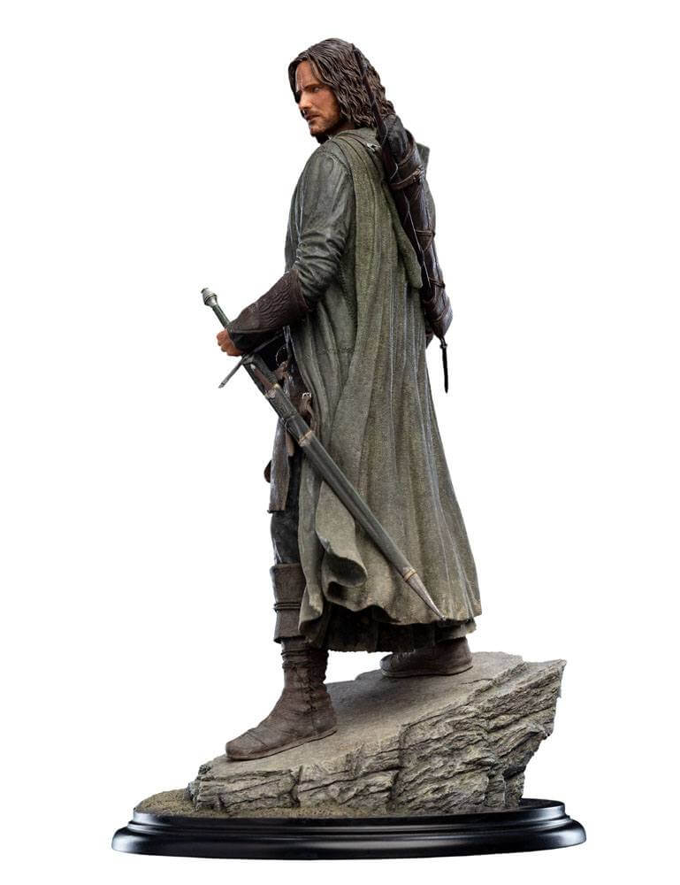 The Lord of the Rings Statue 1/6 Aragorn, Hunter of the Plains (Classic Series) 32cm - Scale Statue - Weta Workshop - Hobby Figures UK