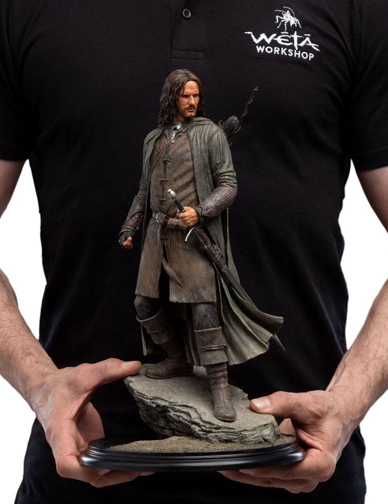 The Lord of the Rings Statue 1/6 Aragorn, Hunter of the Plains (Classic Series) 32cm - Scale Statue - Weta Workshop - Hobby Figures UK