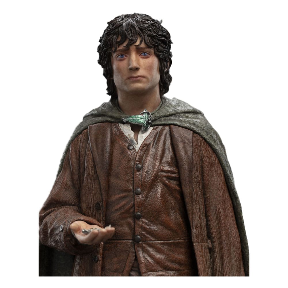 The Lord of the Rings Statue 1/6 Frodo Baggins, Ringbearer 24cm - Scale Statue - Weta Workshop - Hobby Figures UK