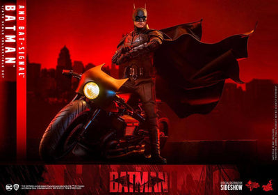 The Batman Movie Masterpiece Action Figure 1/6 Batman with Bat-Signal 31cm - Action Figures - Hot Toys - Hobby Figures UK
