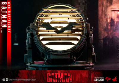 The Batman Movie Masterpiece Action Figure 1/6 Batman with Bat-Signal 31cm - Action Figures - Hot Toys - Hobby Figures UK