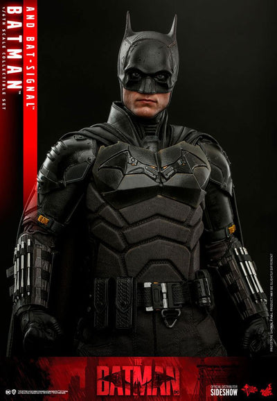 The Batman Movie Masterpiece Action Figure 1/6 Batman with Bat-Signal 31cm - Action Figures - Hot Toys - Hobby Figures UK
