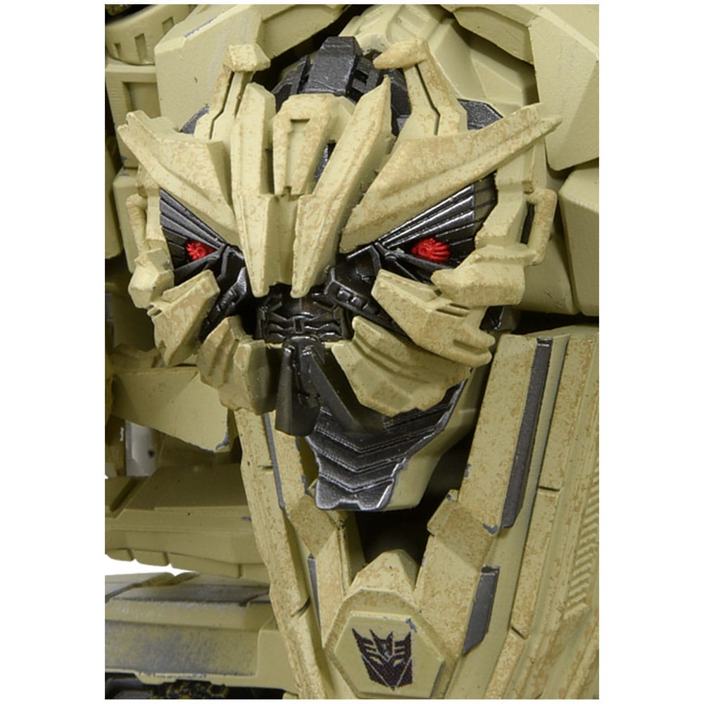 Transformers Masterpiece Movie Series Action Figure MPM-14 Bonecrusher 27cm - Action Figures - Hasbro - Hobby Figures UK