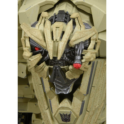 Transformers Masterpiece Movie Series Action Figure MPM-14 Bonecrusher 27cm - Action Figures - Hasbro - Hobby Figures UK