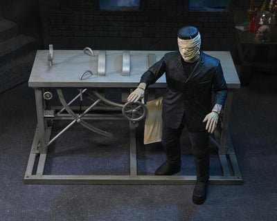 Universal Monsters Accessory Pack for Action Figures Frankenstein - Action Figures - NECA - Hobby Figures UK