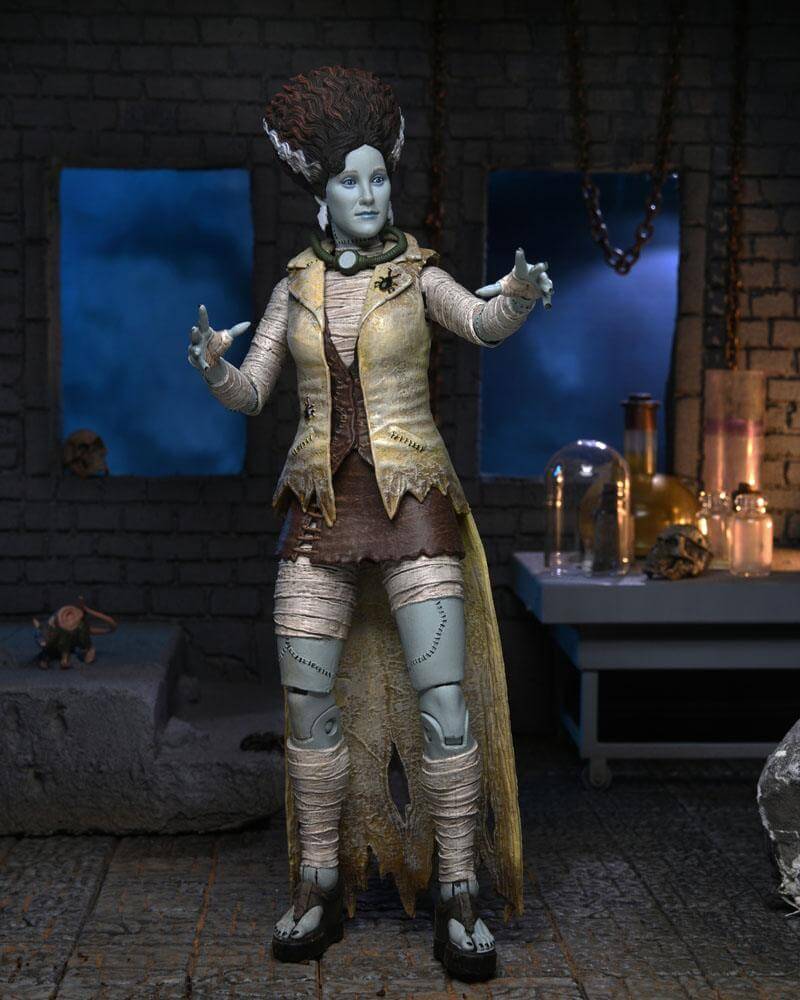 Universal Monsters x Teenage Mutant Ninja Turtles Action Figure April as The Bride 18cm - Action Figures - NECA - Hobby Figures UK