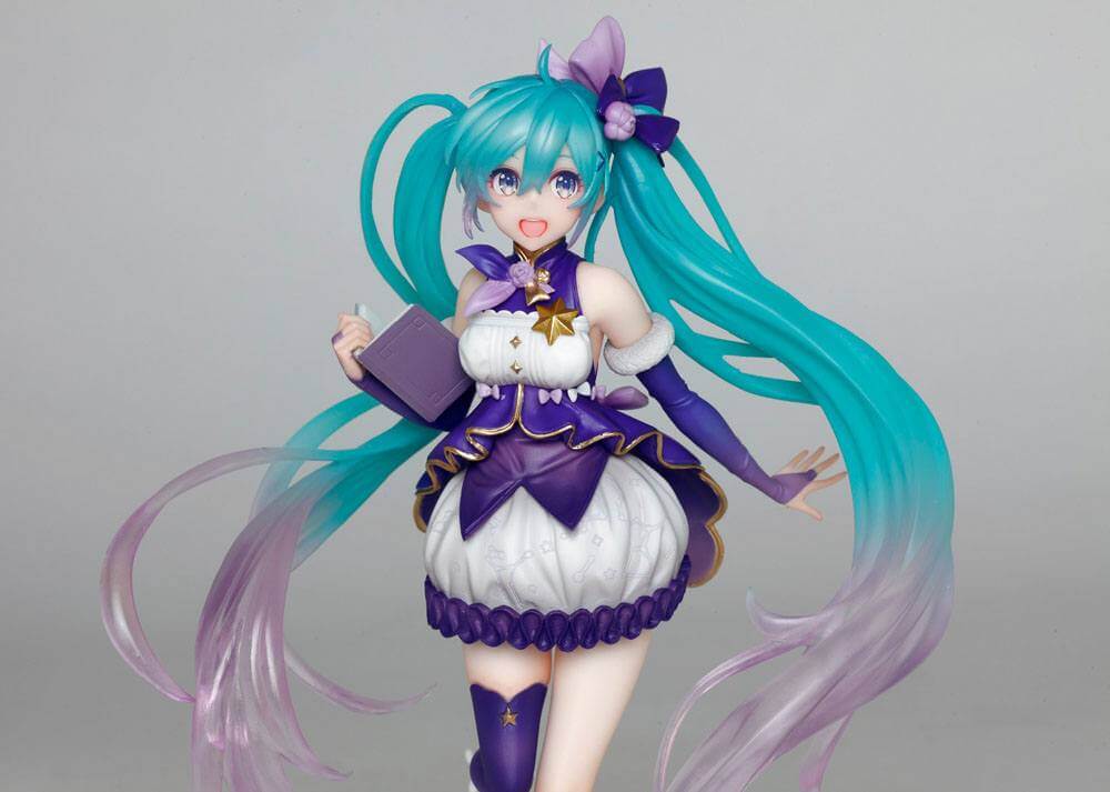 Vocaloid PVC Statue Hatsune Miku 3rd Season Winter Ver. (re-sales) 18cm - Scale Statue - Taito - Hobby Figures UK